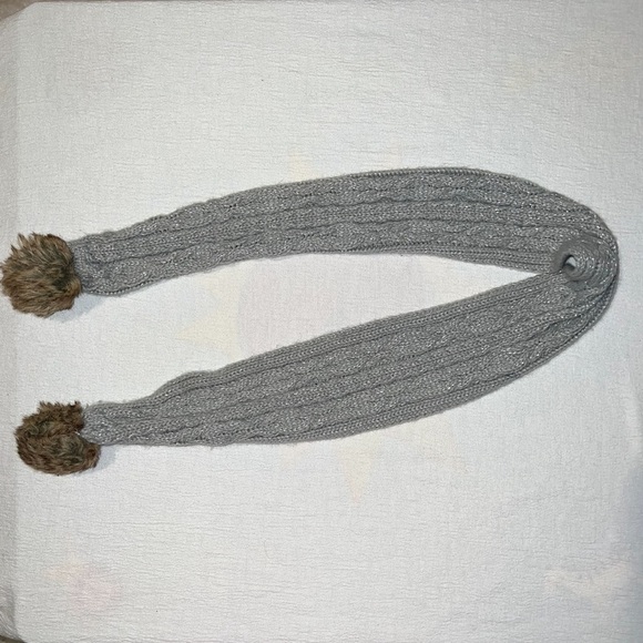 Girls scarf - grey / tan puff fur ball - Picture 2 of 4